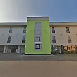 Hotel Business &