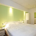 Business & 3* Linz