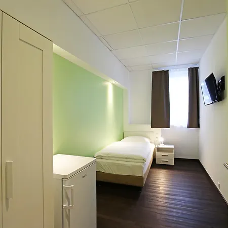 Hotel Business & 2*