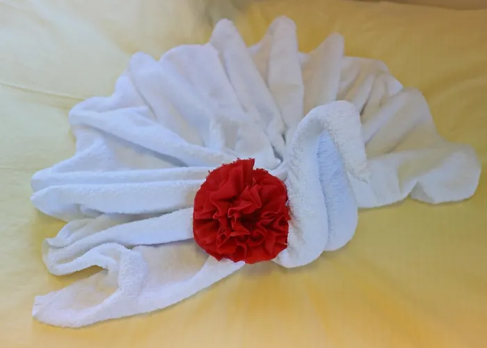 Business & 3* לינץ