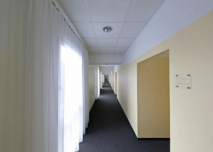 فندق Business & 3*